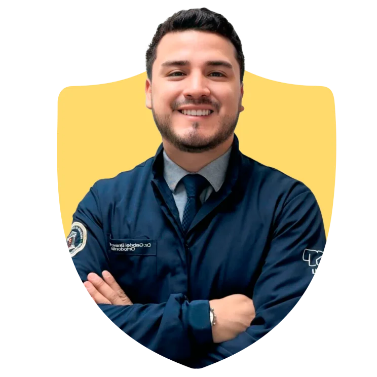 Dr. Gabriel Bravo